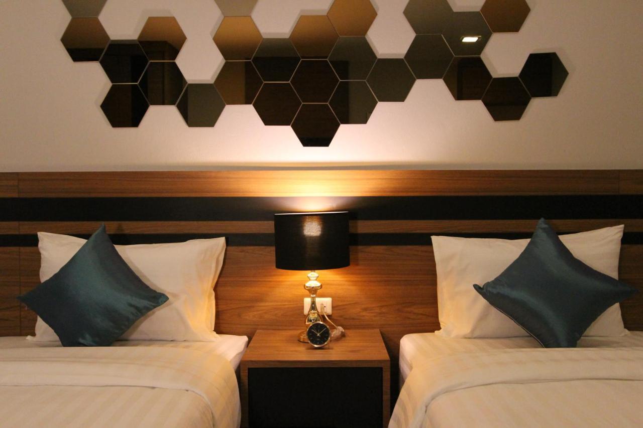 The Leisure Hotel Bang Bo Extérieur photo